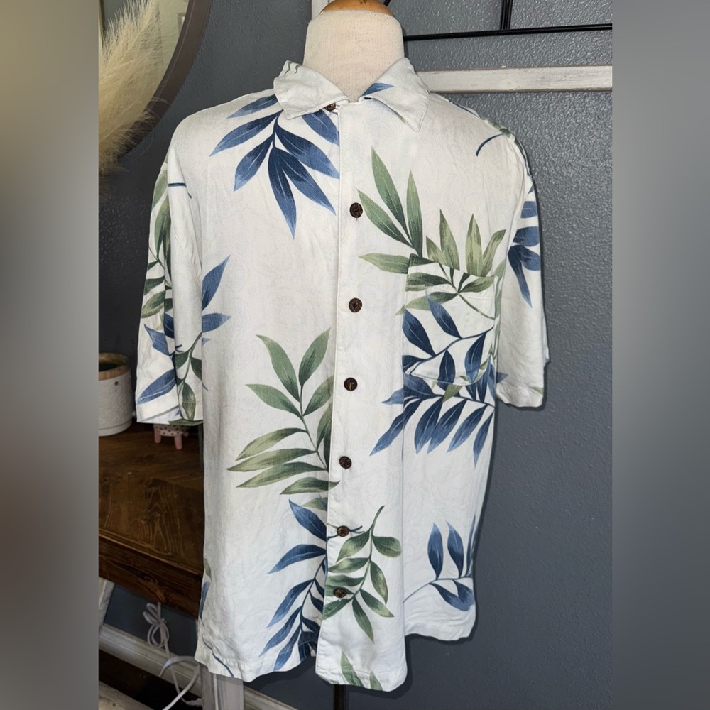 Havana Jacks Cafe Men's Leaf Print Shirt